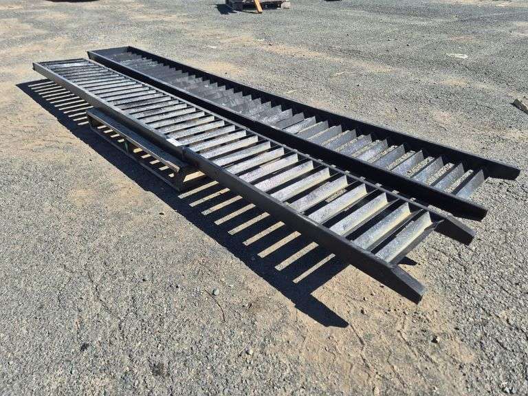 2x Steel Loading Ramps