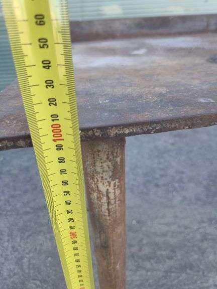 Heavy Duty Steel Work Bench with Vice