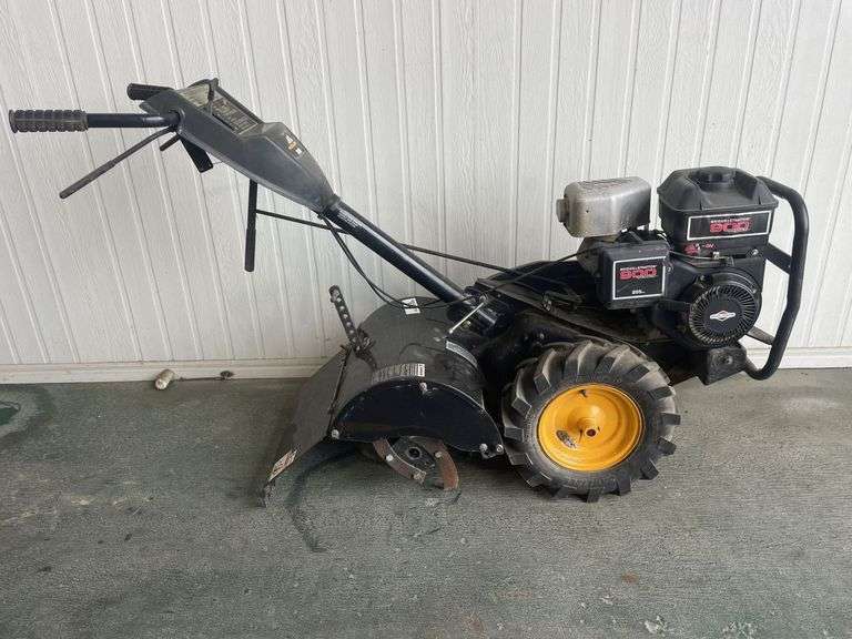 McCullock MRT850 Tiller Machine