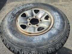 4x 275/70R16 Tyres & Rims