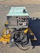 2x Control Panels