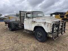 Dodge 757 Truck - non operational