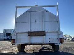 2004 Trailers  2000 ES4L7  Box Trailer