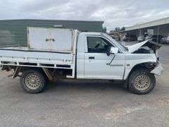 2000 Mitsubishi Triton Utility - Non Operational Wreck