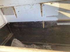 2004 Trailers  2000 ES4L7  Box Trailer