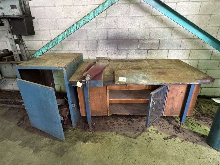 Steel Workbench inc Vice and Storage 1700mm x 900mm