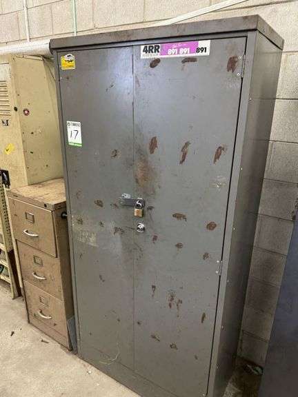 Metal Storage Cabinet , Three Draw File Cabinet and Locker