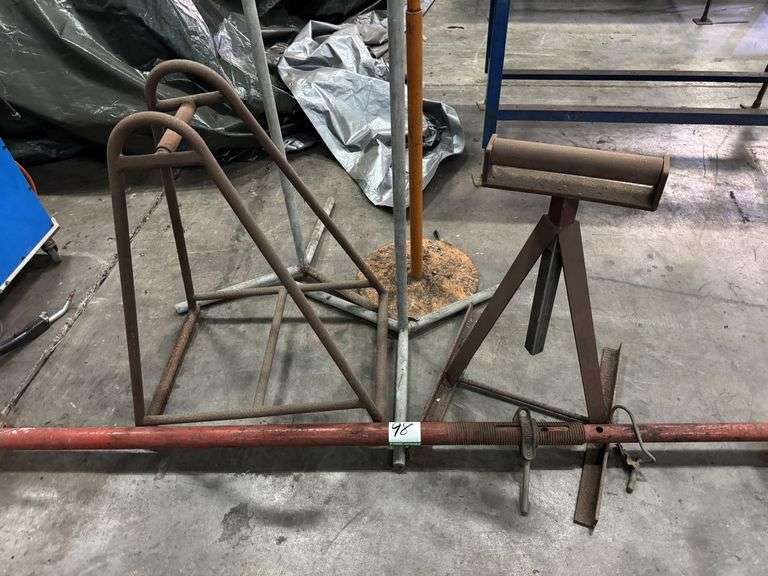 Quanity of Steel Frames and Workshop Building Equipment