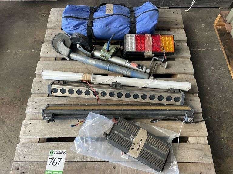 Light Bars, Blind, Jockey Wheels, Trailer Lights, Inverter and Shower Tent