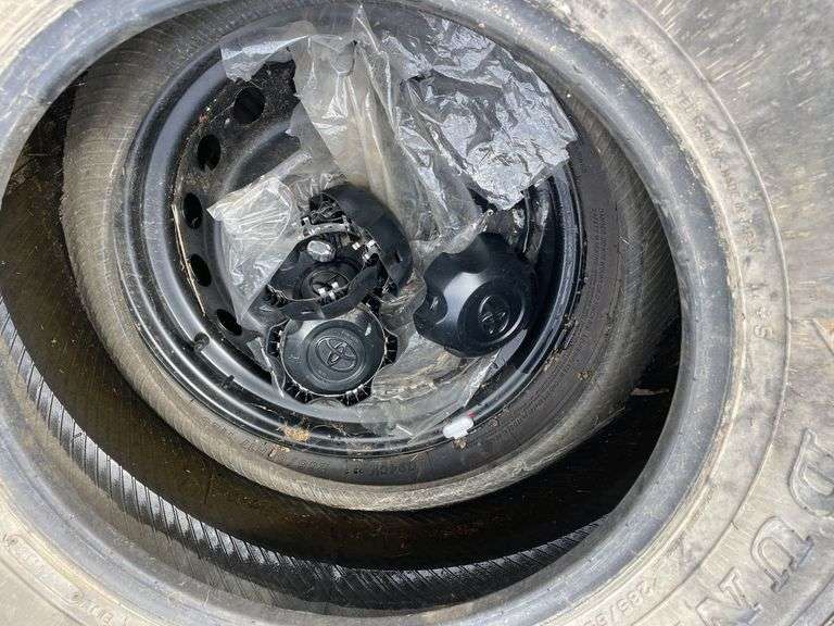 Tyres 265/65R17 & 285/65R17