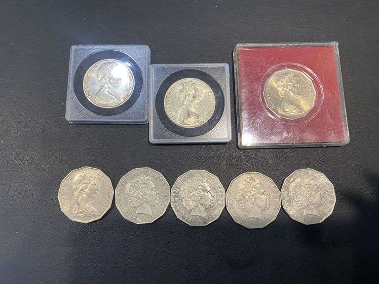 Quantity of Assorted Australian 50c Peace's