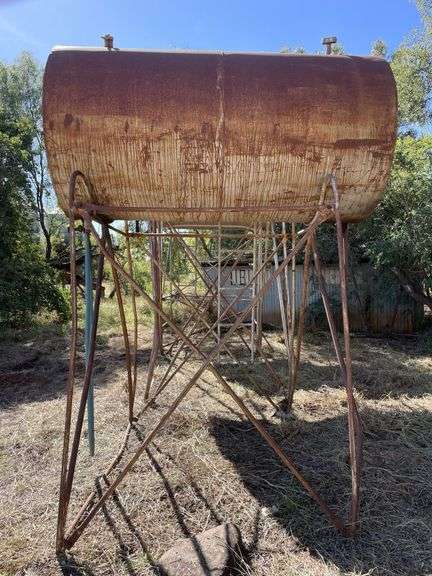 Overhead Diesel Tank 2400 L and Stand