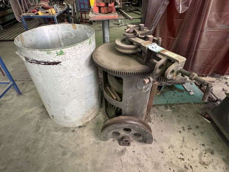Hilmor England 90 Degree Bender and Steel Storage Tube