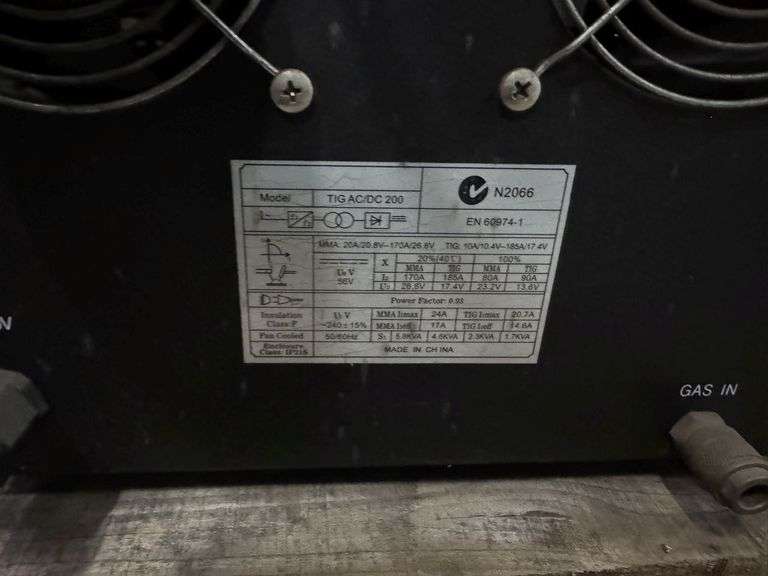 Unimig AC/DC 200 Pulse Tig Welder