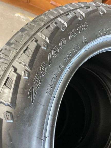 4x 255/60R18 Tyres