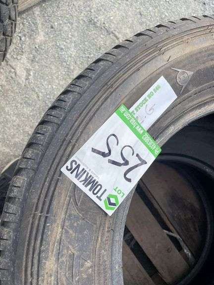 4x Tyres 265/65R17