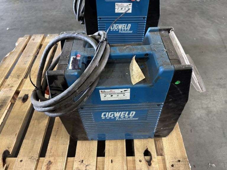 CIGWELD Transtig 300AC/DC Welder