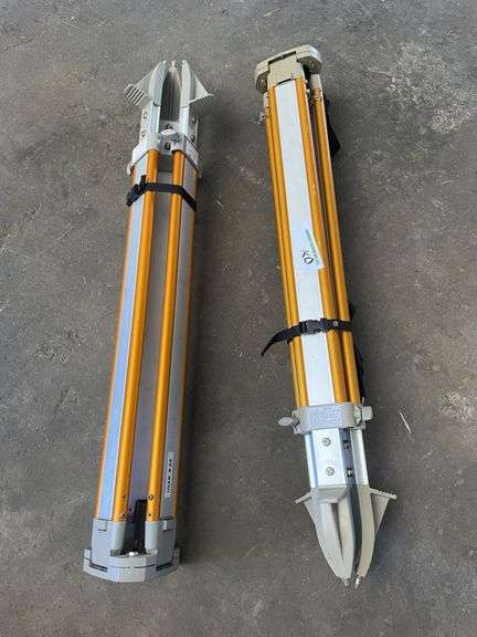 2x Sokkia Tripods