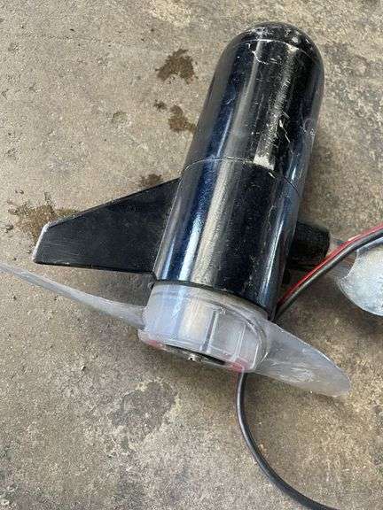 Thruster 12v Electric Trolling Outboard