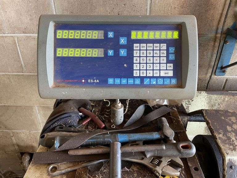 MetalMaster AL-356V Single Phase Metal Lathe inc 3 & 4 Jaw Chuck and Various Accessories