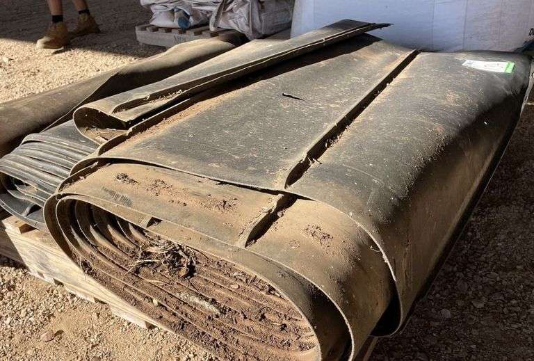 Quantity of used Draper Belt/Rubber Matting