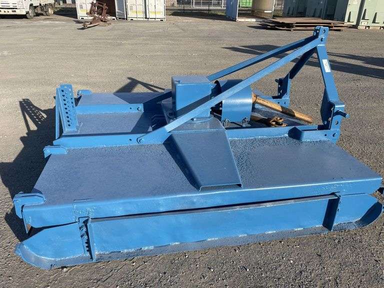 6ft Cut Blue Slasher c/w adjustable sides
