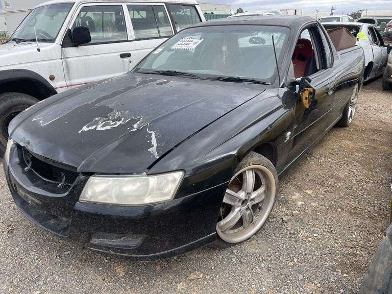 2004 Holden Commodore Utility - Abandoned Vehicle