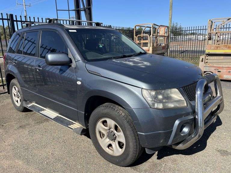 2006 Suzuki Grand Vitara Wagon - Non Operational