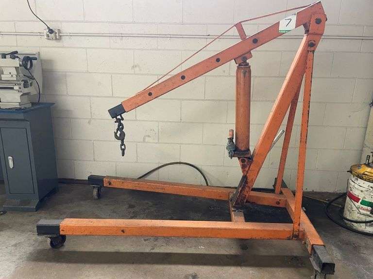 Mobile 2T Shop Hoist