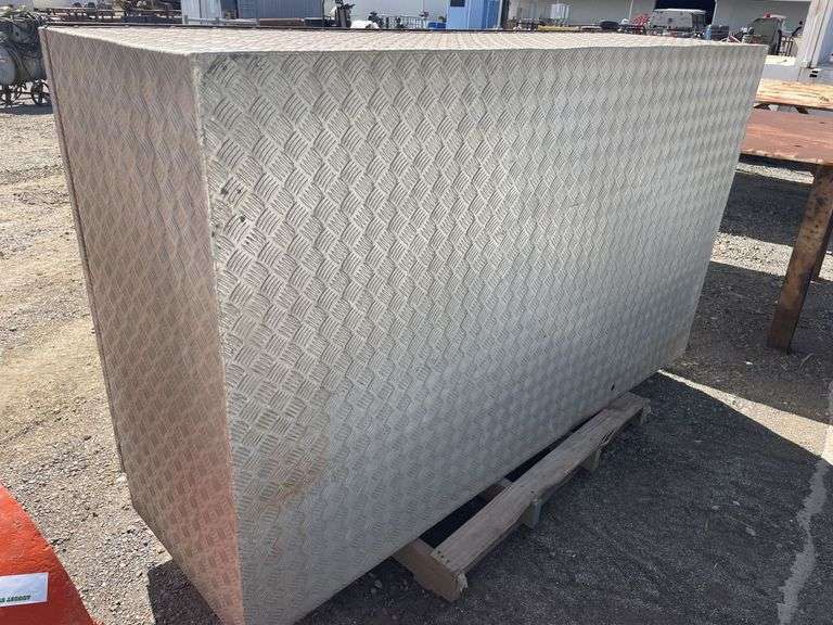 Checkerplate Toolbox 2100x650x1200mmH