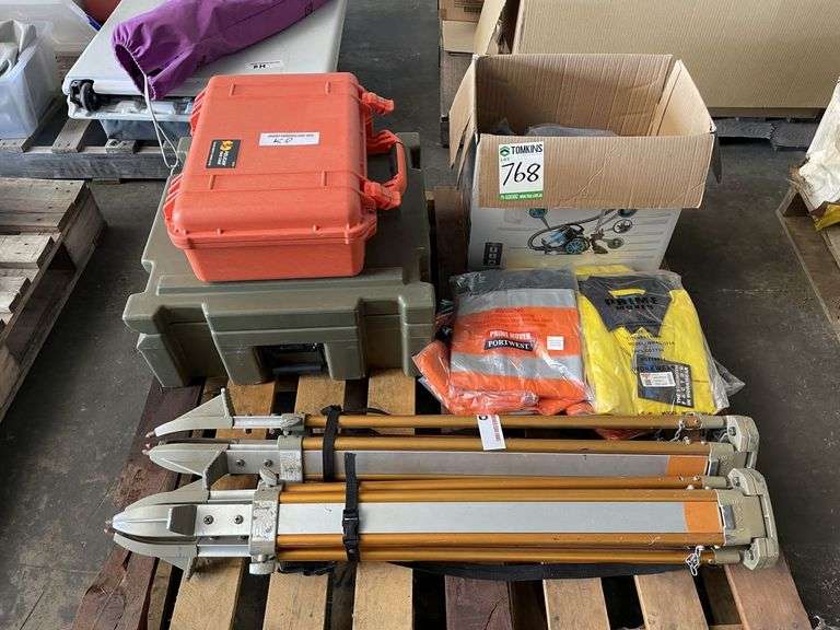 Sokkia Tri-pods, Size 16 L/S Hi Viz Workshirts, Qty Ansell Versatouch 37-210 Size 9 Nitrile Gloves, Storage Cases