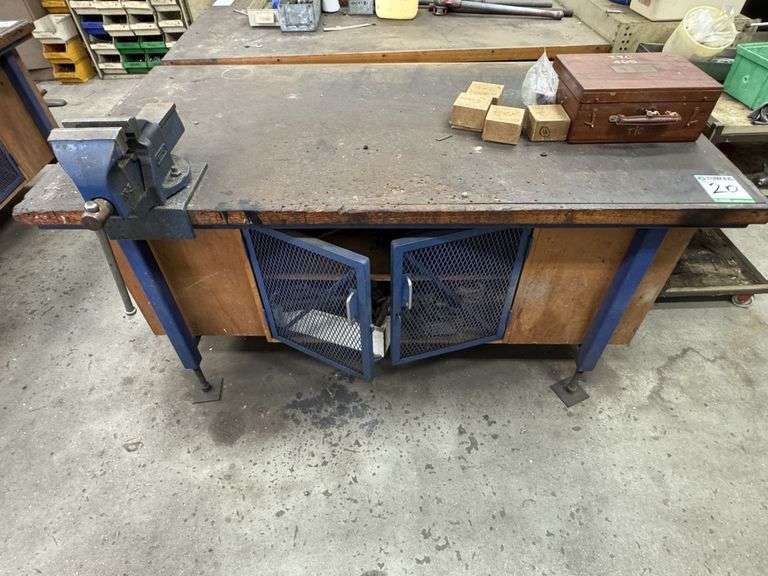 Timber Workshop Bench inc Vice inc Box of Parts - 1700x900m