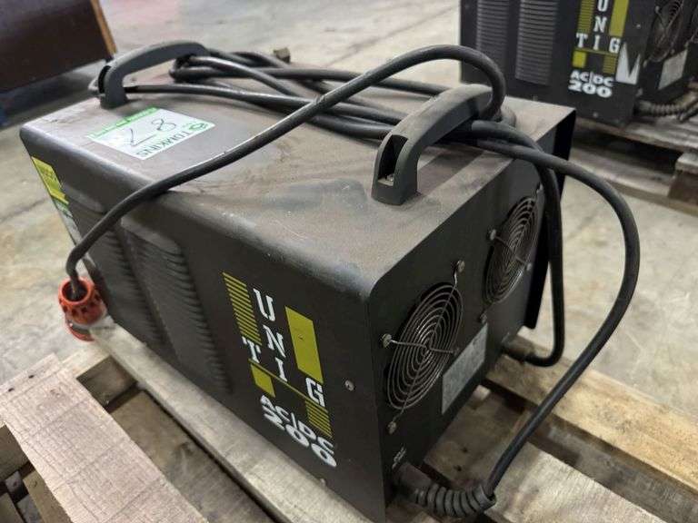 Unimig AC/DC 200 Pulse Tig Welder