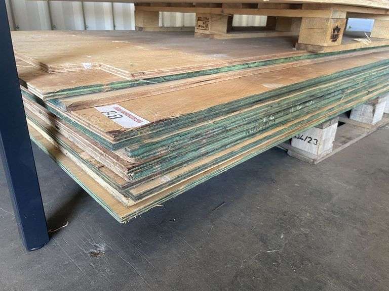 Qty Various Sheets Non Structural Ply