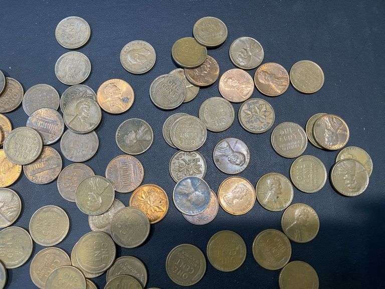 Over 50x United States of America & Canadian 1c Coins