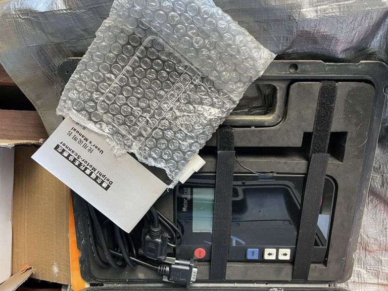 Pallet inc Delphi Motor Scanner, Renovator Tool, Bullbar, Twist-A-Saw, Tarp and Camp Gear