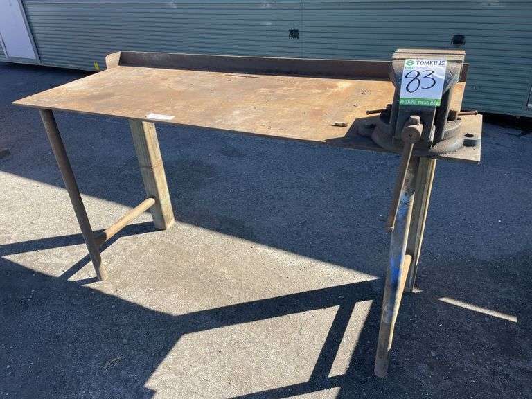 Heavy Duty Steel Work Bench with Vice