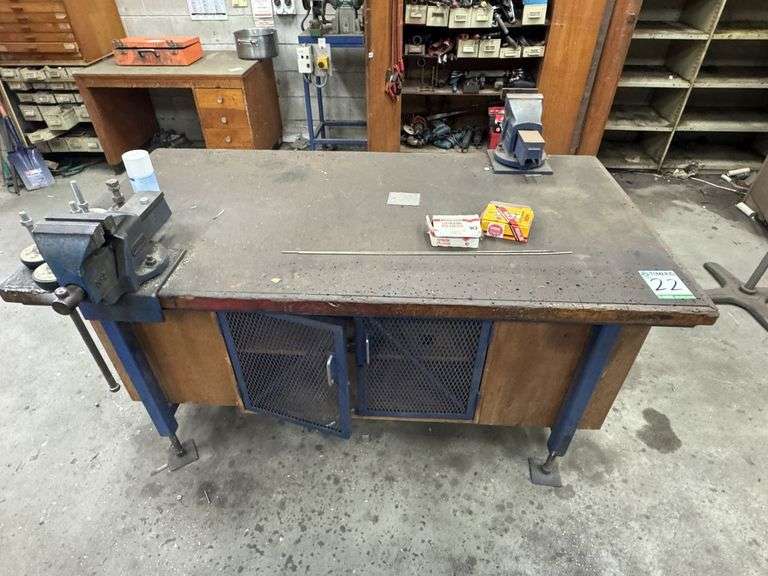 Timber Workshop Bench inc 2x Vices