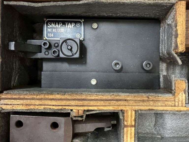 Snap-Tap High Speed Threading Attachment