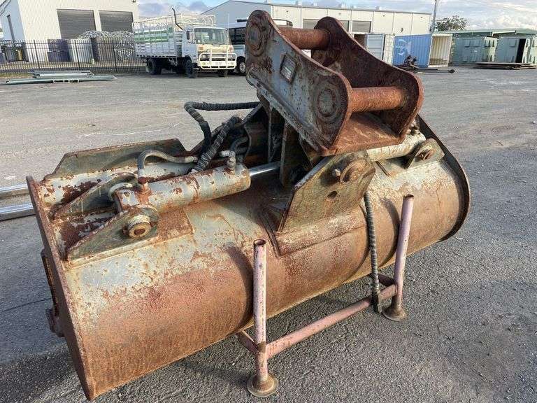 Scott PC 210 Tilt Mud Bucket - Suit 20T Excavator