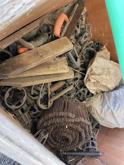 Box Assorted Concreting Accessories inc Float, Screed & Boxing