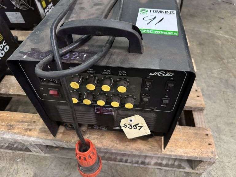 Unimig AC/DC 200 Pulse Tig Welder