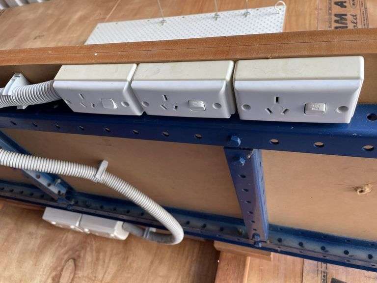 Mobile Workshop Bench inc Power Outlets -
