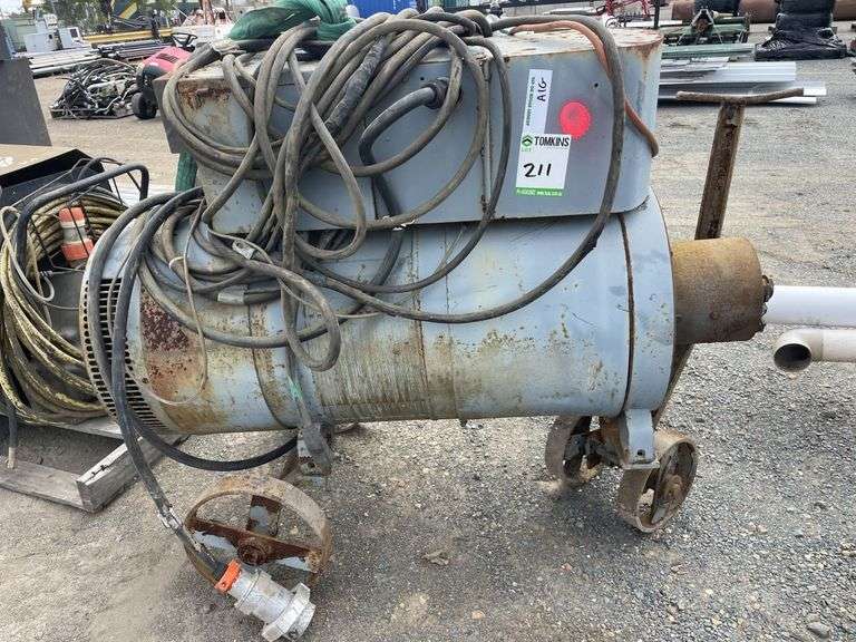 Lincoln 600 amp Welder