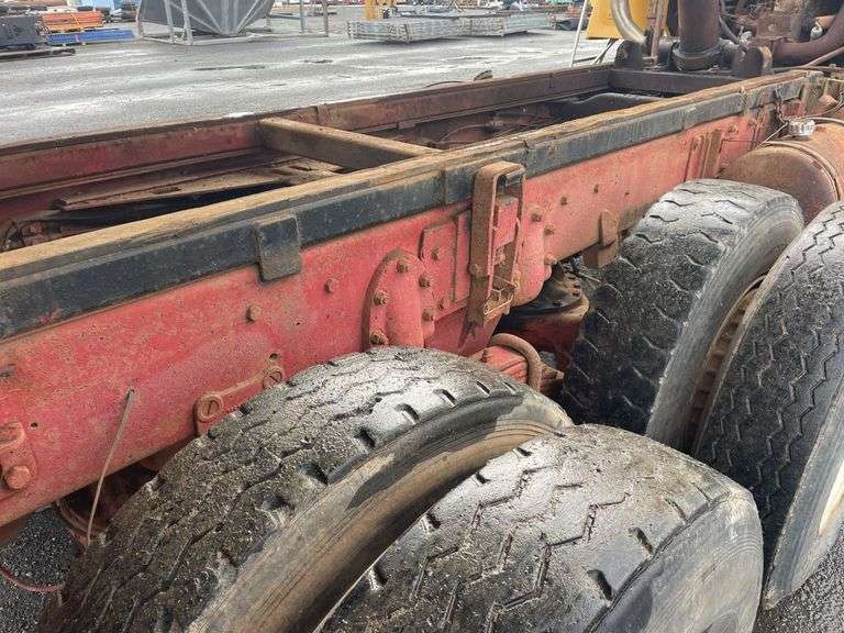 1973 Mack FR-700 Tipper Truck