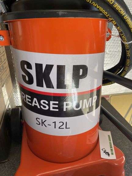 As new SKLP Grease Pump
