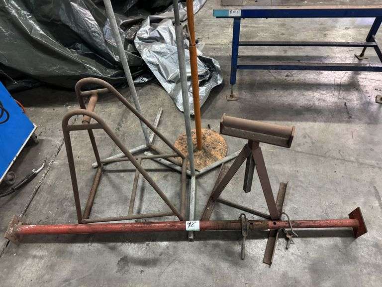 Quanity of Steel Frames and Workshop Building Equipment