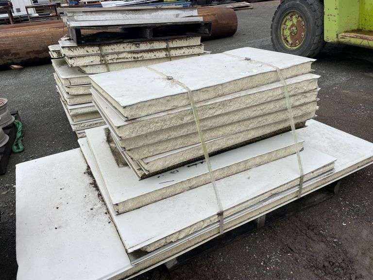 Small Sheets Insulated Panel - 2x pallets