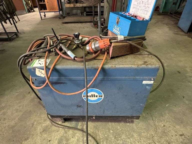Miller Dialarc HF CY50 Welder inc Accessories