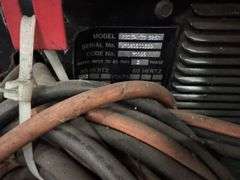 Lincoln REDI-MIG 325 Welder with 4D Remote
